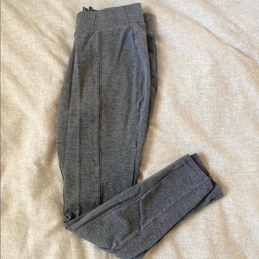 Time and Tru Grey Leggings